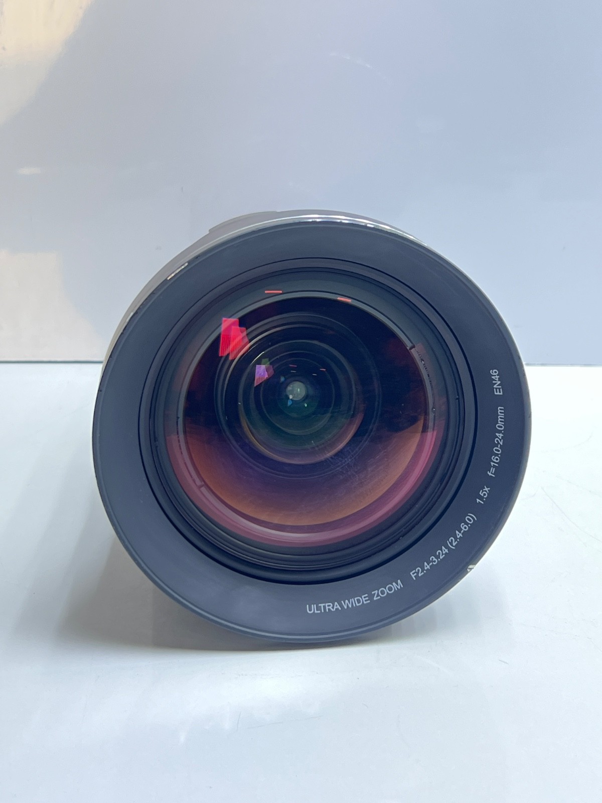 Barco EN46 Ultra Wide Angle Zoom Lense