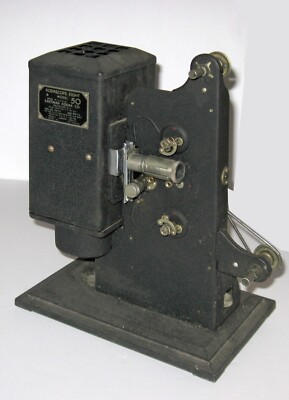 KODAK Kodascope Eight Model 50 - 8mm Cine Projector from 1930's
