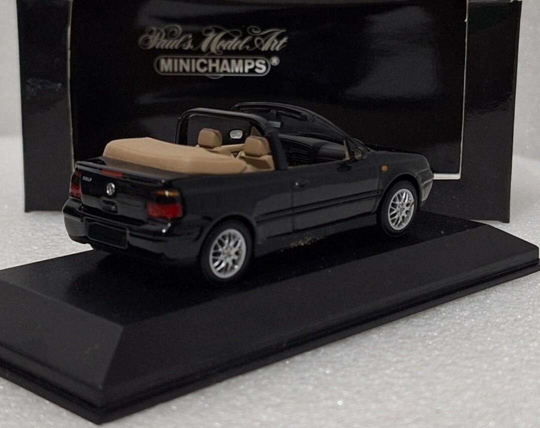 激レア Volkswagen Cross Golf ミニカー 1/43 Volkswagen Cross Golf Silver 1:43 400054370 MINICHAMPS diecast
