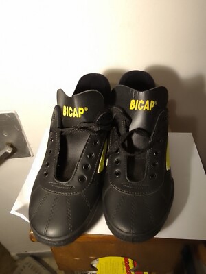 ROBUSTISSIME SCARPE VINTAGE DA CALCIATORE BICAP !!