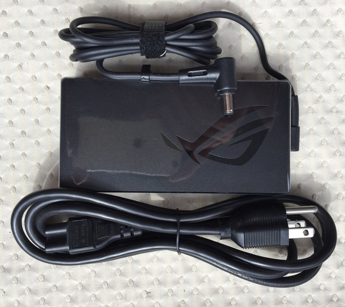 New Original ASUS 150W AC Adapter for Asus ROG Zephyrus
