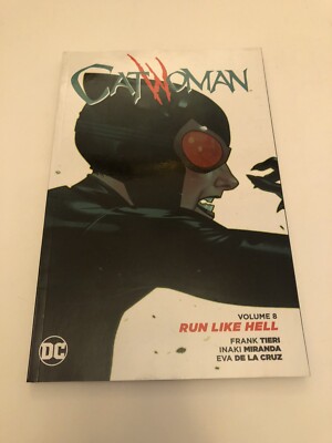 NEW DC COMICS CAT WOMAN RUN LIKE HELL VOLUME EIGHT GRAPHIC NOVEL BOOK