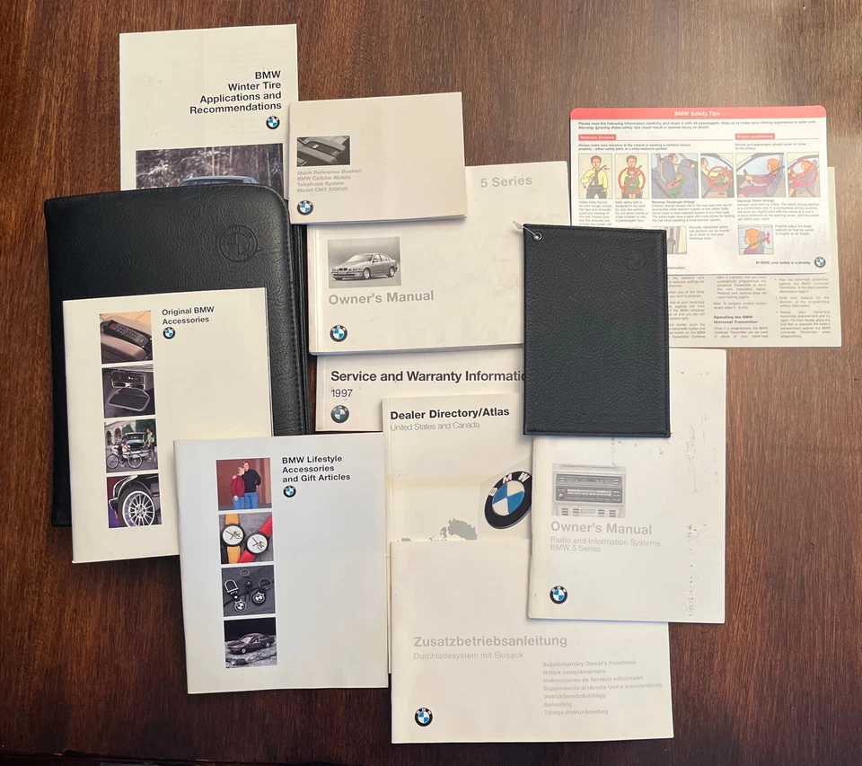 BMW 1997 E39 528/540i propietario 1 juego de 11 manuales/papeles y estuche BMW NEGRO 1 Foto 3 de 3