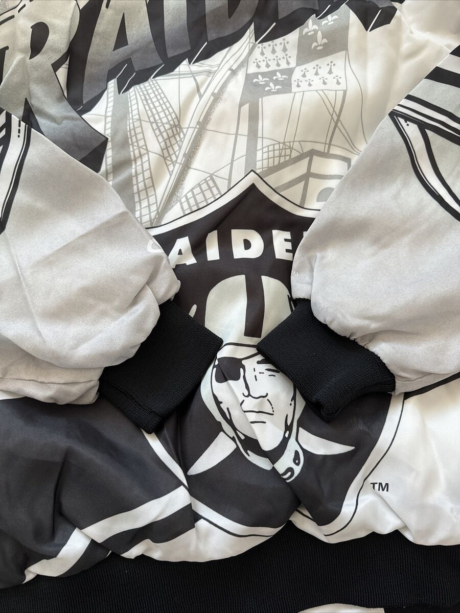 Vintage 90s NFL LA Los Angeles Raiders Fanimation Satin Vintage 90s NFL LA Los Angeles Raiders Fanimation Satin