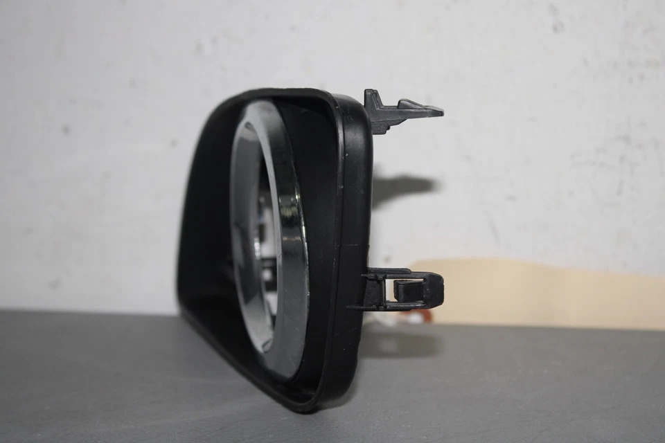 Toyota Camry XLE 2010 2011 lado izquierdo luz antiniebla cubierta inserción moldura Foto 3 de 4