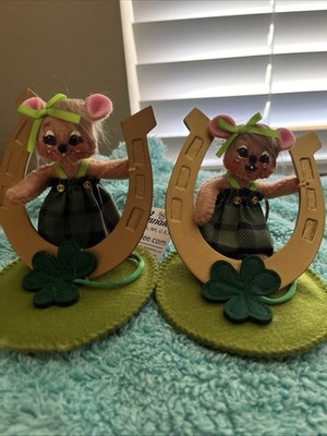 2023 ANNALEE ~  3'' ~ ''Horseshoe Girl Mouse'' ~~ NWT