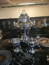 Beautiful Vintage 1940 United Electric Percolator Coffee Set 840A  No Tray.