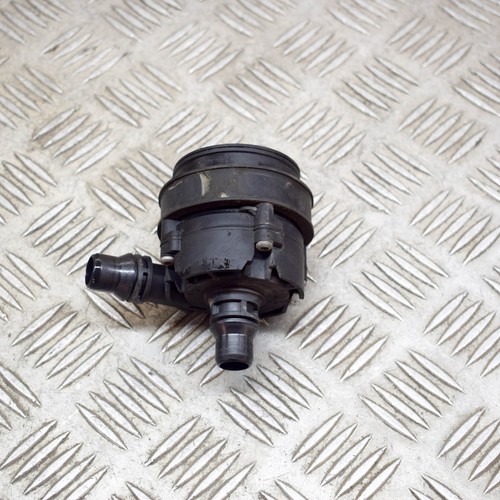 BMW i3 I01 0.6 Hybrid 125kw Zusatzwasserpumpe A0005001486 9147359 2019