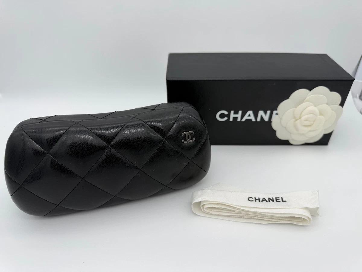 H*♡様 CHANEL メガネケース 箱付き H*♡様 CHANEL メガネケース 箱
