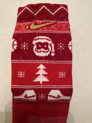 Nike Elite Christmas Xmas Basketball Crew Socks Red SX7866 687 Sz 3Y-5Y Youth - Picture 2 of 4