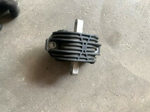 Original BMW 7er F01 F02 Getriebelager rechts links Gummilager 6775908 Lager