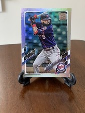 2021 Topps Series 1 Marwin Gonzalez Rainbow Silver Holo Foil #132 Twins