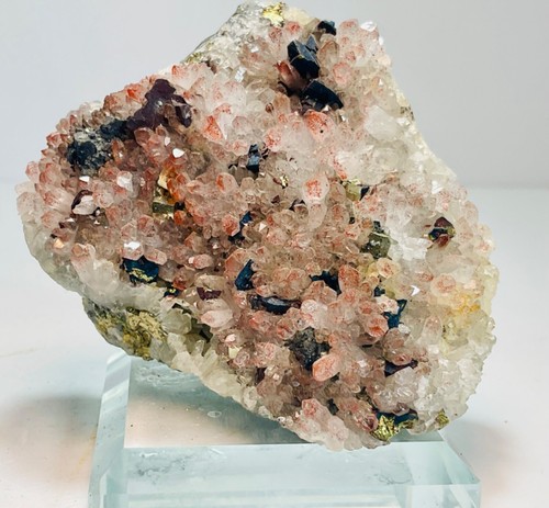 Quarz roter Hämatit Quarz Specularit Chalkopyrit Pyrit 212g Glassockel - Bild 11 von 13