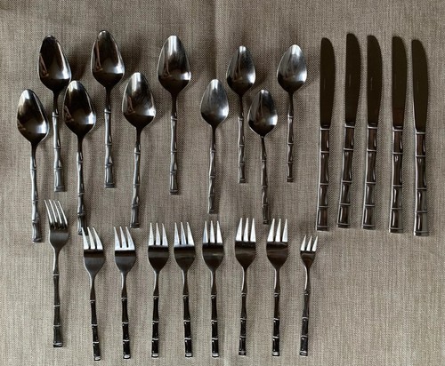 STAINLESS KOREA BAMBOO FORKS,KNIVES, SPOONS 28PCS.