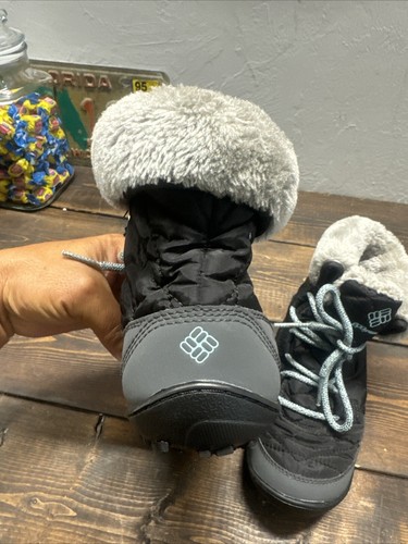Columbia 200 Gramm Stiefel Größe 2 Top Zustand Thermo Reflektierend Omni Heat  - Bild 7 von 20
