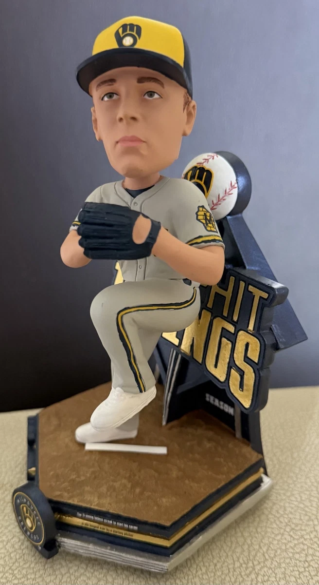 Milwaukee Brewers Sports Fan Bobbleheads for sale | eBay
