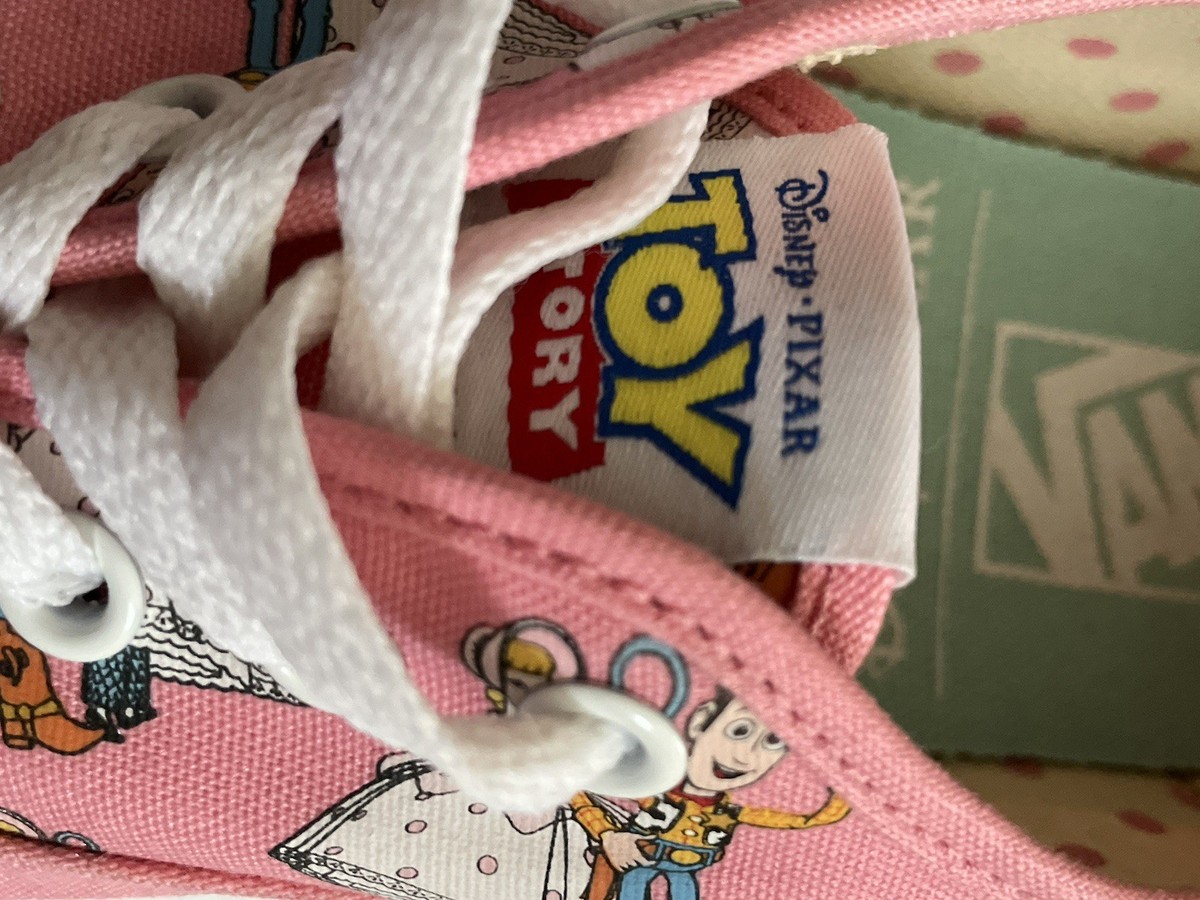 VANS Toy Story Woody & Bo Peep Pink Sneakers Women’s  Size 7 No Box View 6