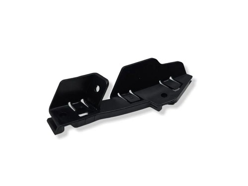 BMW 6 E63 Stoßstangenhalter vorne rechts 7008830 51117008830 3.00 33965079