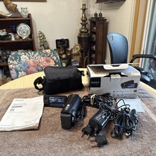 Sony Handycam HDR-CX230 Digital Video Camcorder Full HD 8.9MP 32x Zoom - Black