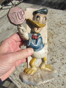VINTAGE ORIGINAL 1930's DISNEY DONALD DUCK CAST IRON DOORSTOP
