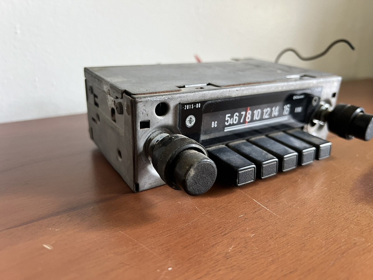 Vintage 50's - 70's 1st Generation Clarion AM/FM Car Radio RF-1421