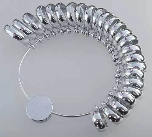 Wide band 2024 ring sizer