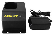 ADALIT Ladegerät  1 Stück 220/240 V eine LED-Industriehandleuchte L-3000 L-300