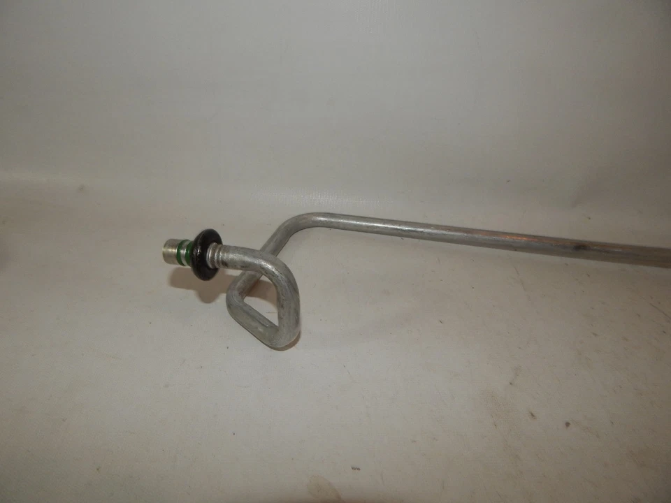 Nuevo tubo de manguera líquida de aire acondicionado Ford Lincoln Continental 1995-2001 OEM YF-2162 Foto 3 de 4