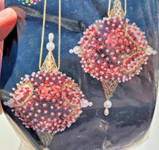 Holiday Industries INDENTED SPARKLER Red Sequin Bead Christmas Ornament Kit