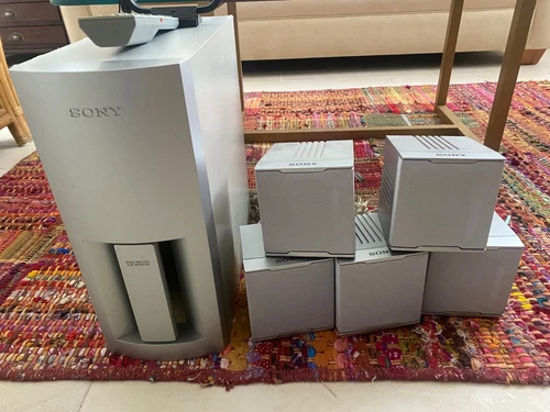 Sony Compact AV System DAV HCD- C450 Speakers+Wiring +Antennae+Manual