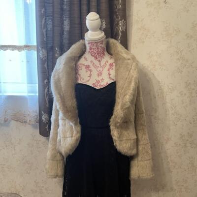 Y2K Heisei Gal Faux Fur Coat Jacket Fairy Grunge Vintage Y2K Heisei Gal Faux Fur Coat Jacket Fairy Grunge Vintage