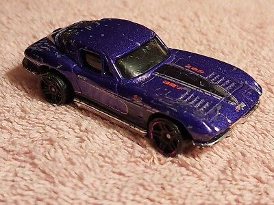 INCREDIBLE HOT WHEELS 1979 CHEVY CORVETTE STINGRAY 327 CC ENGINE  PURPLE/BLACK