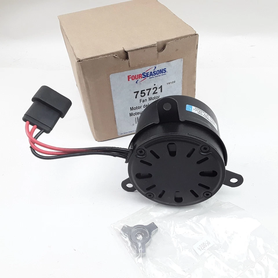 Motor del ventilador del condensador de A/C se adapta a Ford Crown Victoria Lincoln Town Car 1998-2002 Foto 3 de 4