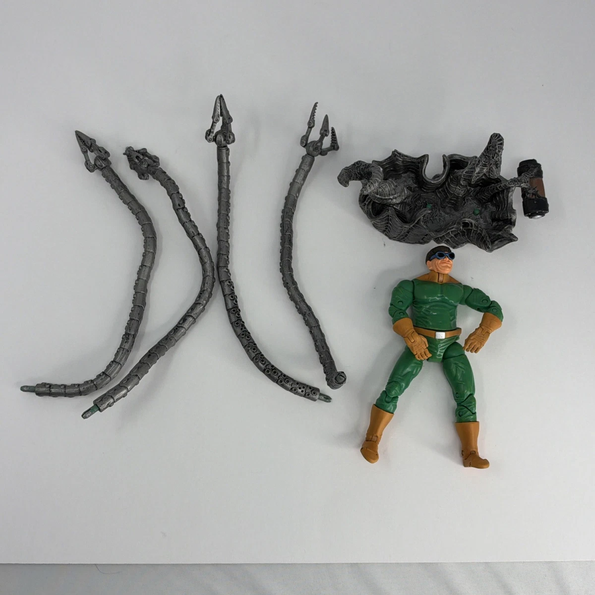 ToyBiz Marvel Legends Series VII 8 Doc Ock Figure Doctor Octopus Complete