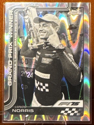 Topps Chrome Formula 1 2025 Lando Norris McLaren Grand Prix Winners #98 RayWave