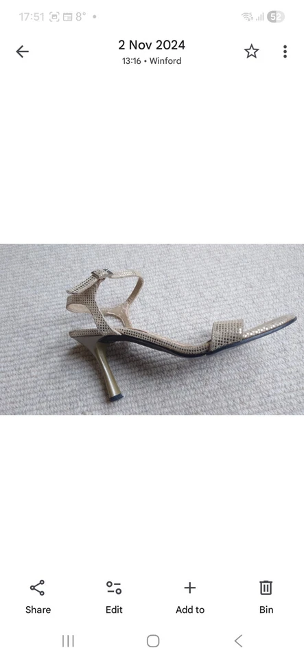 Beautiful Gold Stilletto Sandles - Image 3 of 4