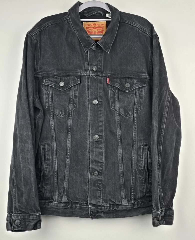 Levi's Men's XL Faded Black Denim Trucker Jacket 72334-0144 100% Cotton, photo 1 of 5