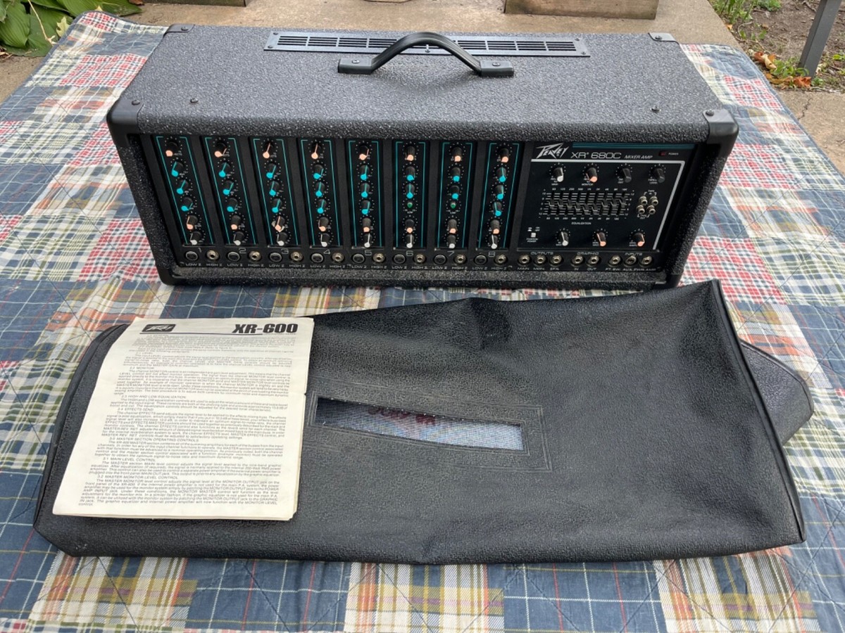 Peavey XR 680C / 400BH 8-Channel 210w/ 4ohms Powered Mixer Mixing