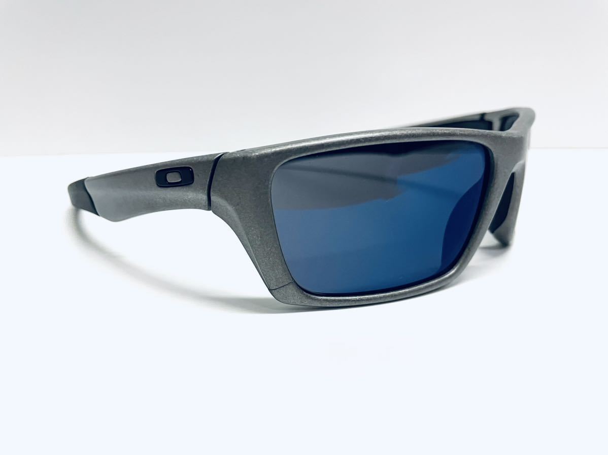 Rare OAKLEY JURY Distressed Silver Ice Iridum 004045-03 w Rare OAKLEY JURY Distressed Silver Ice Iridum 004045-03 w