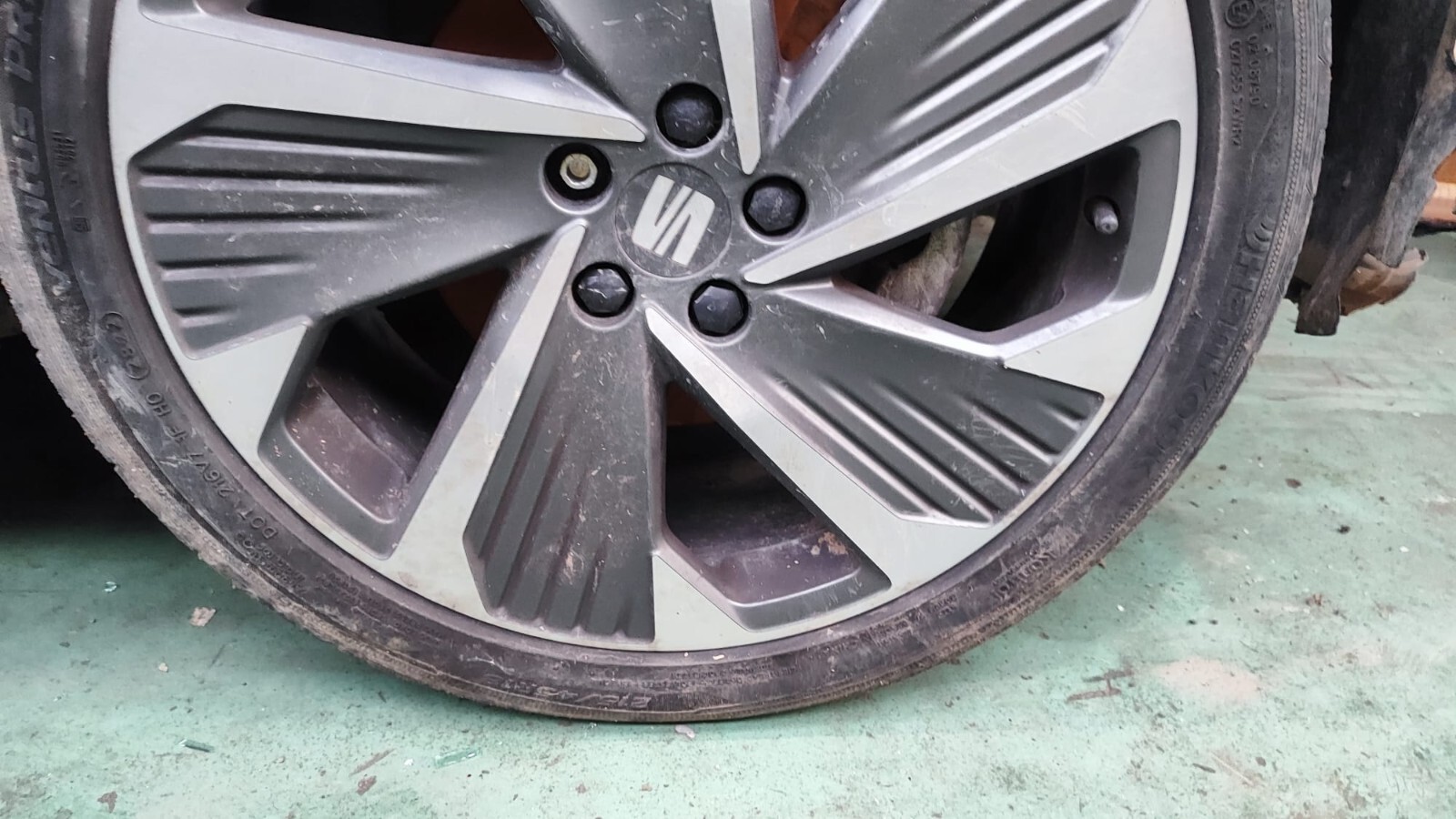 2023 SEAT ARONA FR 1.0 PETROL BREAKING PRICE PER WHEEL NUT ONLY A145 eBay