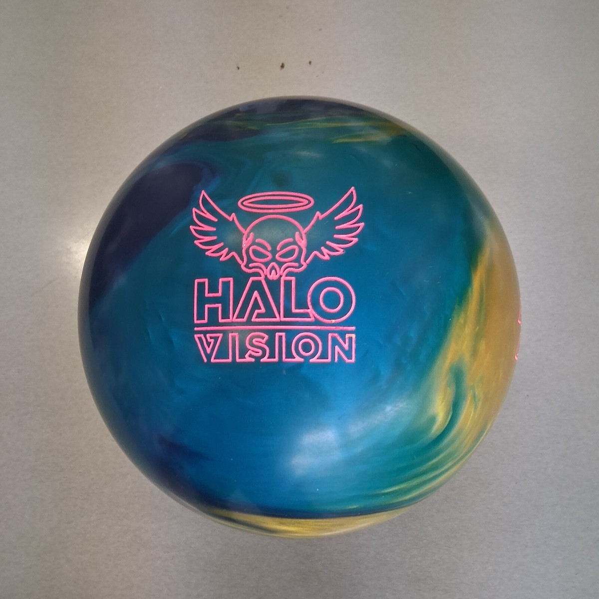 ROTO GRIP HALO VISION ボウリングボール 15lb NIB Roto Grip HALO VISION New 1st Quality Bowling Ball