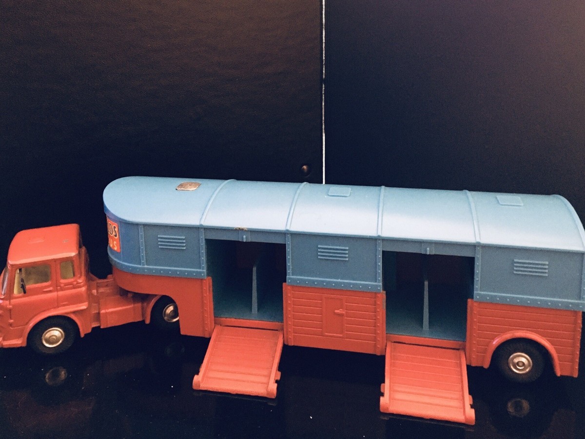Corgi Toys Bedford Transport Chevaux Cirque Chipperfield, Miniature Collection