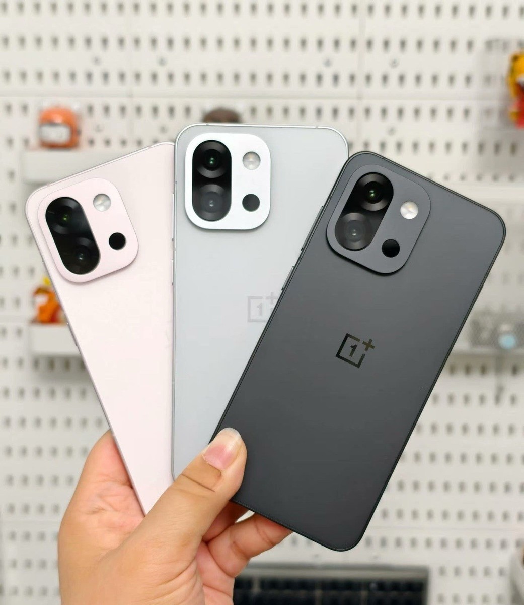 OnePlus 13T（SIMフリー / グローバル版）16/512GB