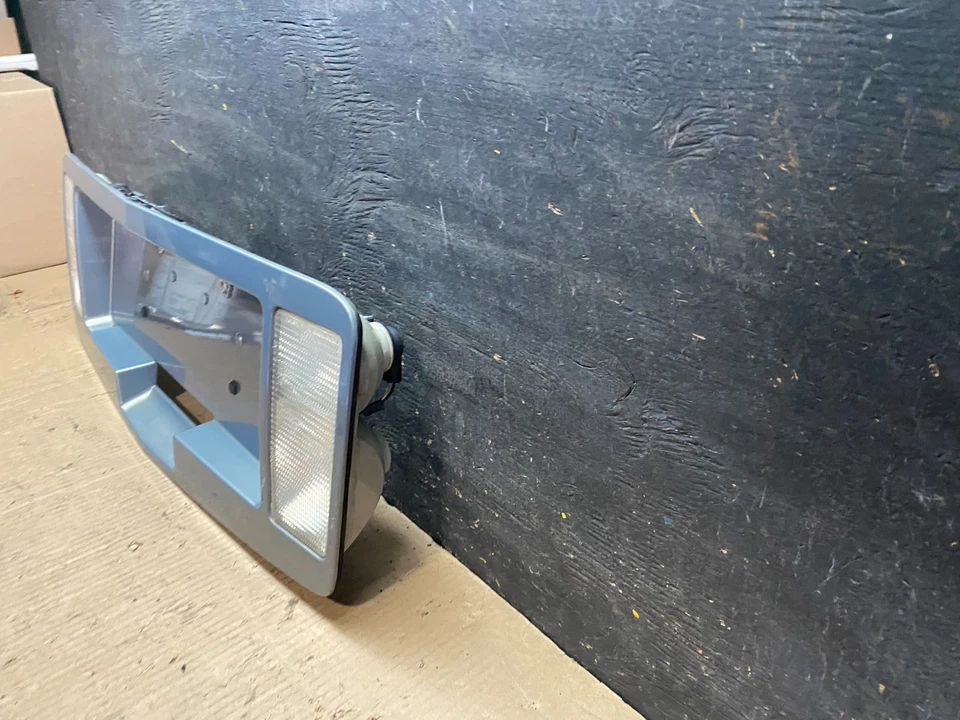 Cadillac SRX 2004-2009 panel maletero tapa respaldo matrícula OEM U6424 DG Foto 2 de 4