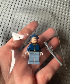 LEGO THE LONE RANGER -- CAVALRY SOLDIER MINIFIGURE WITH BACKPACK 79106 TLR019