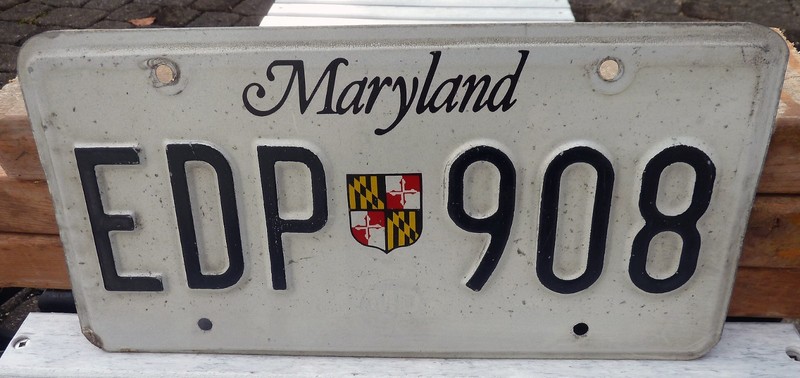 Expired Maryland (MD) Vehicle License Plate (EDP 908)