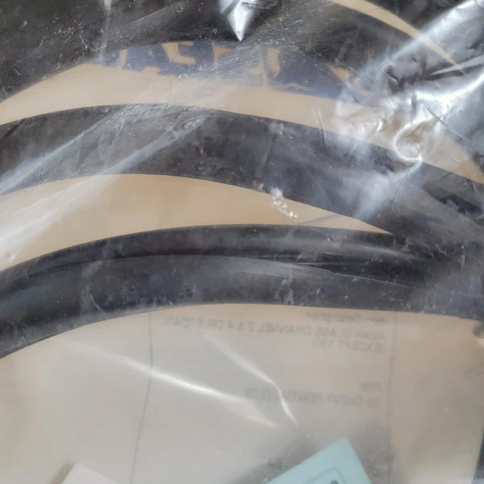 Nuevo Oldsmobile Chevy Pontiac 1955 2 y 4 puertas trasero vidrio junta de goma Foto 2 de 4