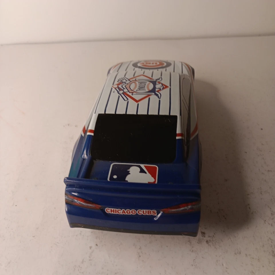Coche de carreras Lionel edición limitada MLB CHICAGO CUBS ESCALA 1:18 11 pulgadas stock Foto 4 de 4
