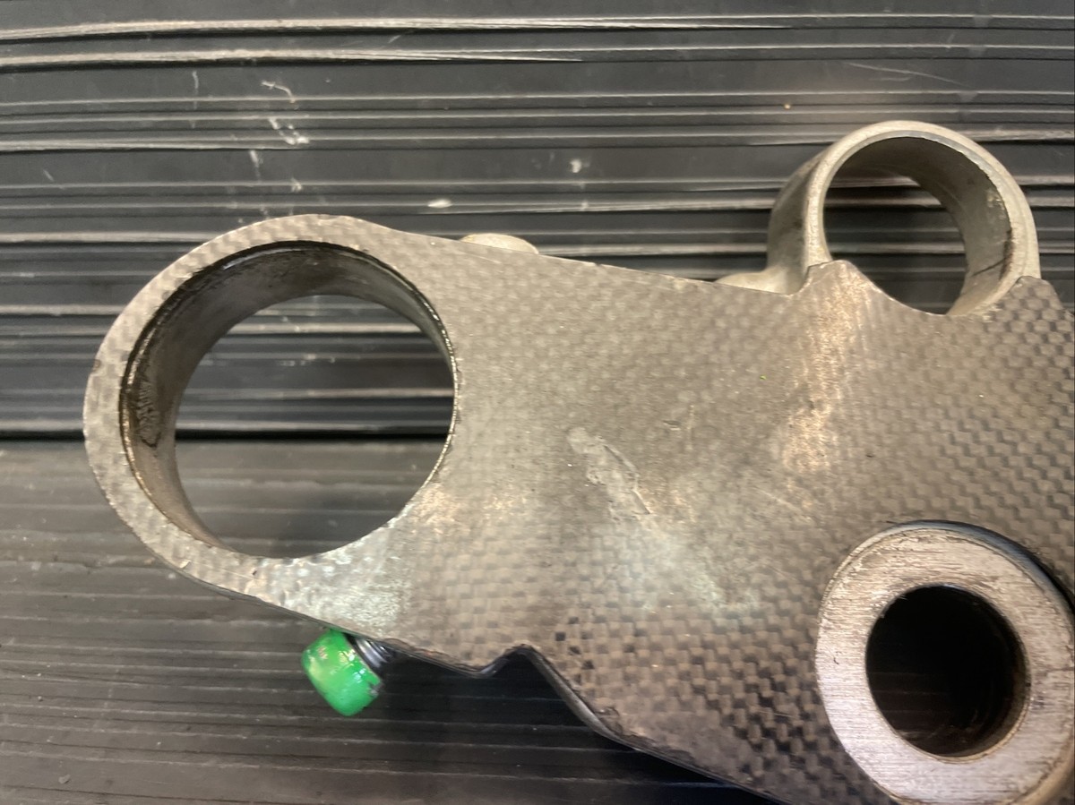 2002 Kawasaki Ninja ZX7R top triple tree fork bridge #1129235 | eBay