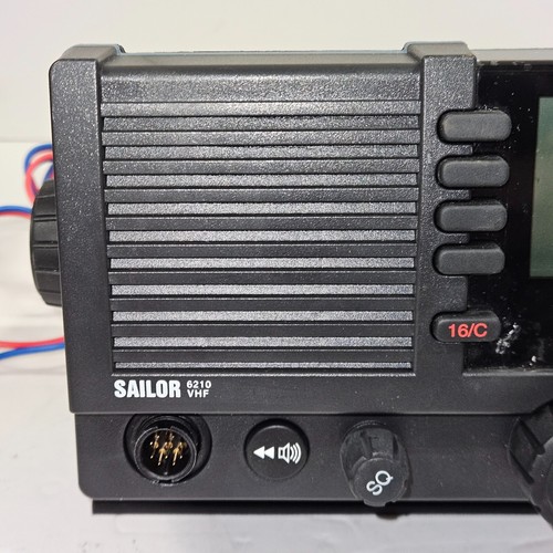 Cobham Sailor 6210 VHF Marine Radio TT-6210A Thrane & Thrane Denmark - Afbeelding 2 van 7